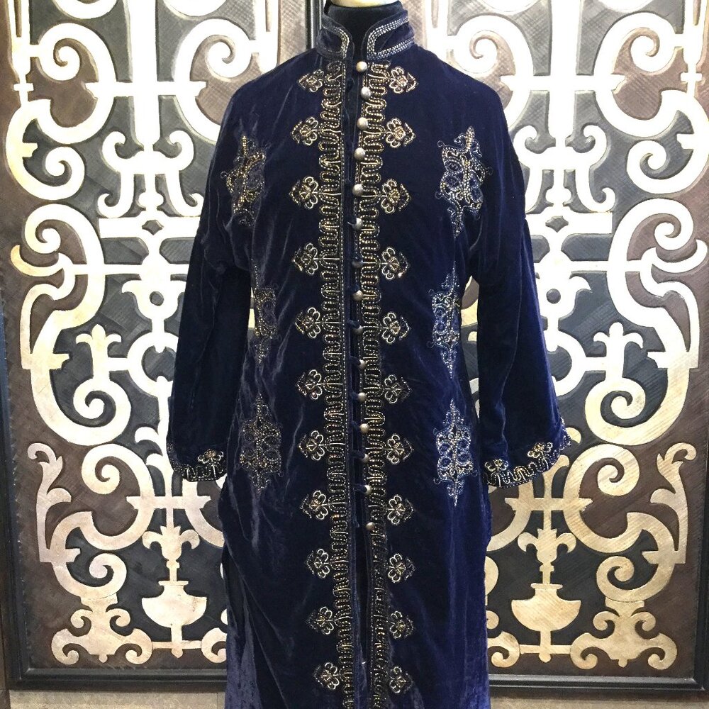 Zara Women Velvet Long Sleeve Robe Size S
